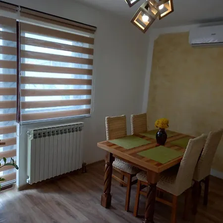Asa Apartment *
